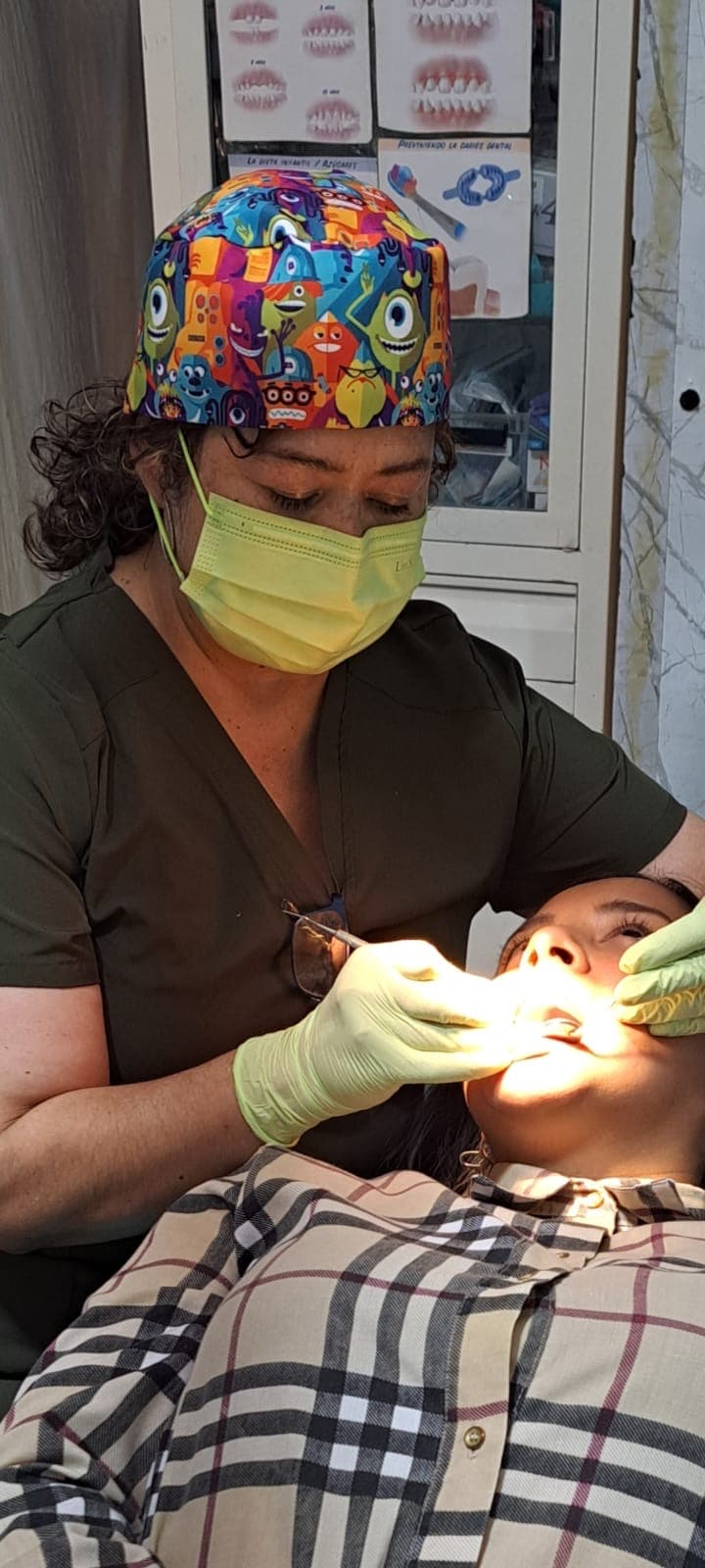 Dra. Abril Angelica Vela Bustamante 1